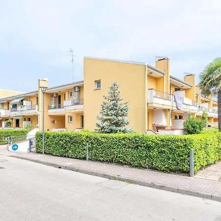 Villaggio Luna Uno Apartment Caorle